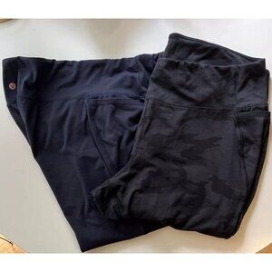 2 Livi Active Size 26/28 Black Camo Pattern Navy Workout Leggings Lane Bryant